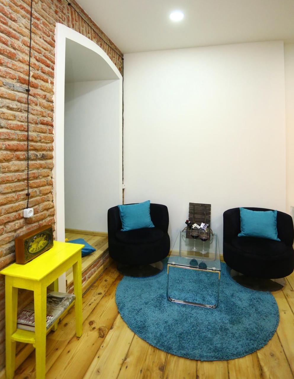 Tiflis Hutアパートメント エクステリア 写真